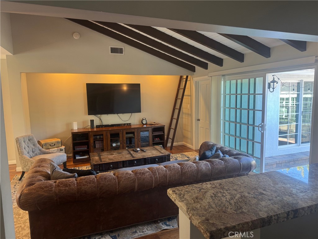 12921 Dickens StreetStudio City img 29