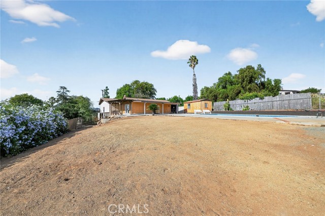 Detail Gallery Image 30 of 35 For 612 Momar Ln, Escondido,  CA 92027 - 4 Beds | 2 Baths