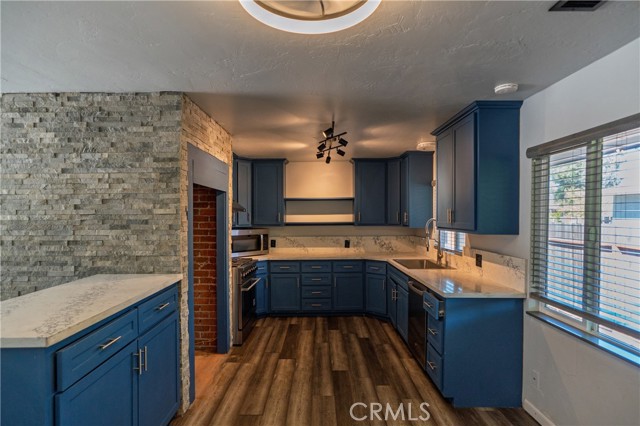 Detail Gallery Image 8 of 54 For 27 Emerald Dr, Merced,  CA 95340 - 3 Beds | 2 Baths