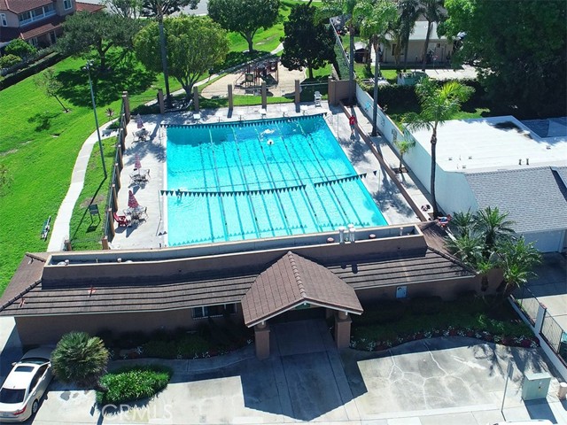 Image 69 of 65 For 10565 Chinook Avenue