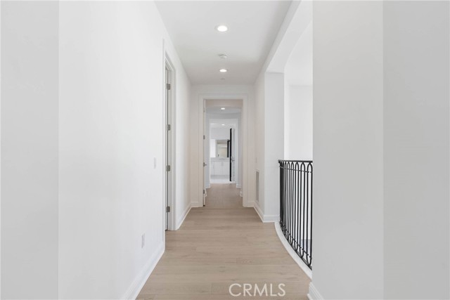 Detail Gallery Image 27 of 66 For 20448 W Liverpool Way, Porter Ranch,  CA 91326 - 5 Beds | 6 Baths