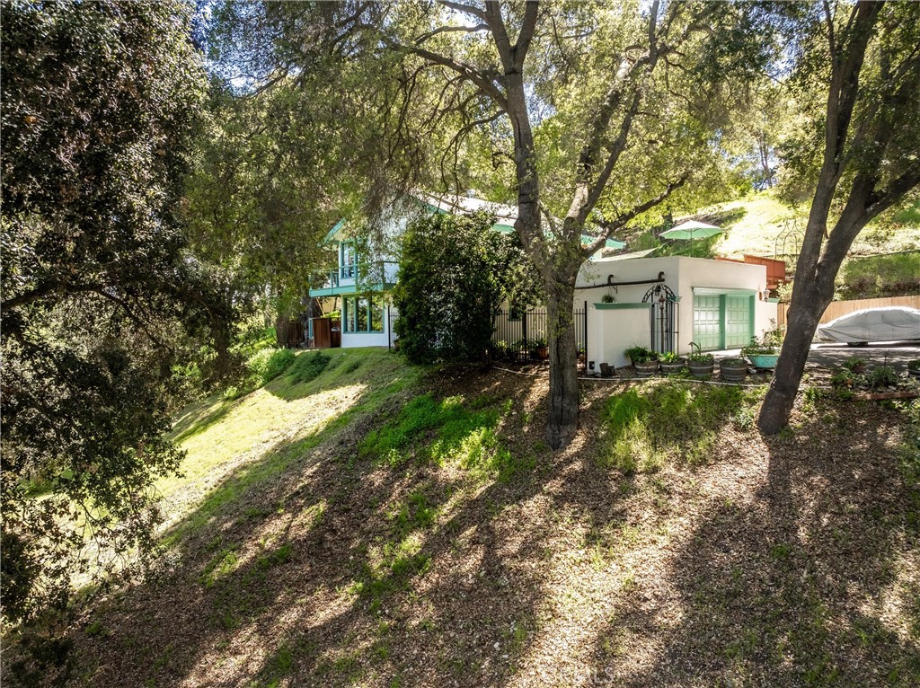 2015 Alturas Road