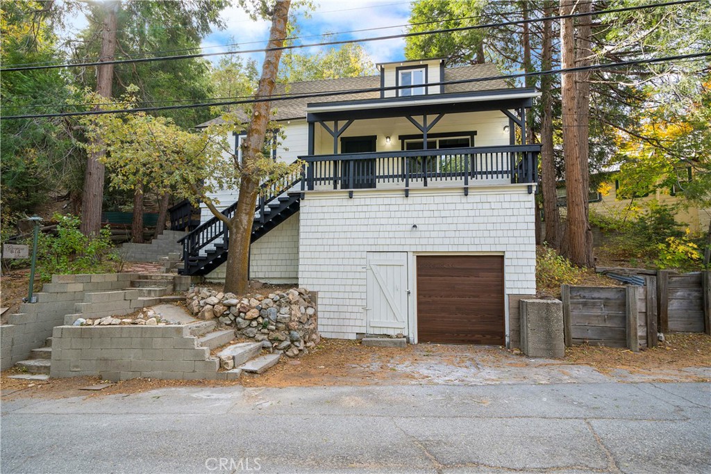 814 Glen View Lane