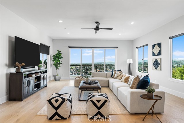 Detail Gallery Image 24 of 62 For 12281 Baja Panorama, North Tustin,  CA 92705 - 4 Beds | 3/2 Baths