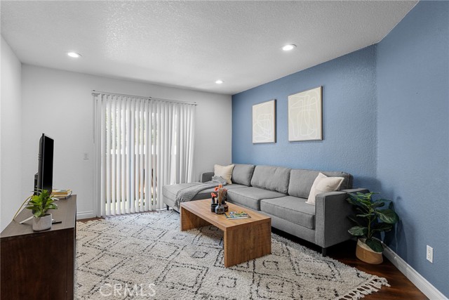 788 Gianni Dr., Corona CA: https://media.crmls.org/medias/56720a22-cd59-466a-bf1c-6fa0a242701a.jpg