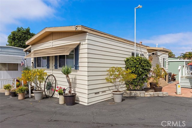 900 N Cleveland #3, Oceanside, CA, 92054 900 N Cleveland #3, Oceanside, CA, 92054