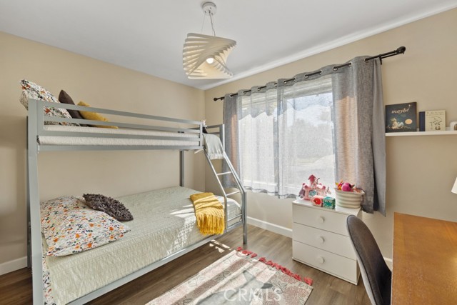 213 East 45th Street, Long Beach CA: https://media.crmls.org/medias/56726309-1890-45a6-af6e-09301377db37.jpg