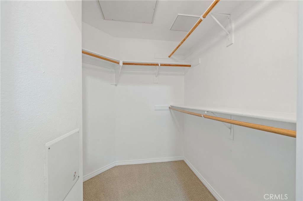 56727efd Fd9e 4963 B1b7 6913f7802caf