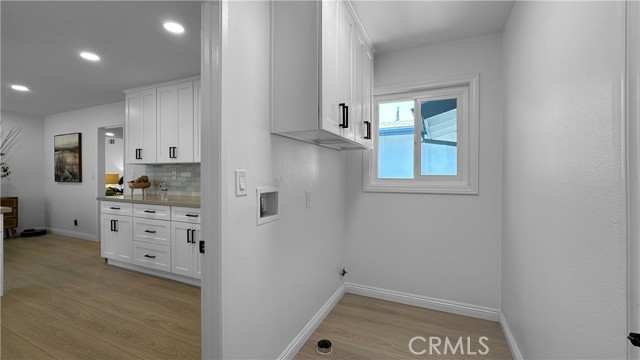 Detail Gallery Image 28 of 34 For 969 Adelante, Los Angeles,  CA 90042 - 4 Beds | 3 Baths