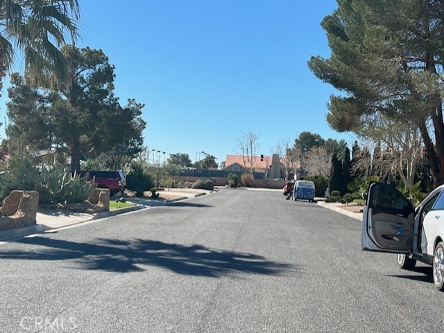 Detail Gallery Image 2 of 3 For 27912 Fairacres, Helendale,  CA 92342 - – Beds | – Baths