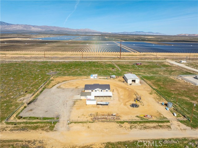 Detail Gallery Image 2 of 57 For 12567 Sahara, Rosamond,  CA 93560 - 3 Beds | 2/1 Baths