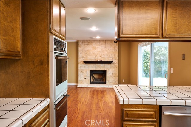 Detail Gallery Image 10 of 43 For 1035 English Oaks, Arcadia,  CA 91006 - 4 Beds | 2/1 Baths