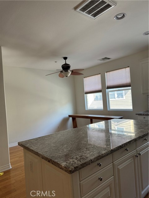 Detail Gallery Image 12 of 39 For 19 Arlington St, Ladera Ranch,  CA 92694 - 2 Beds | 2/1 Baths