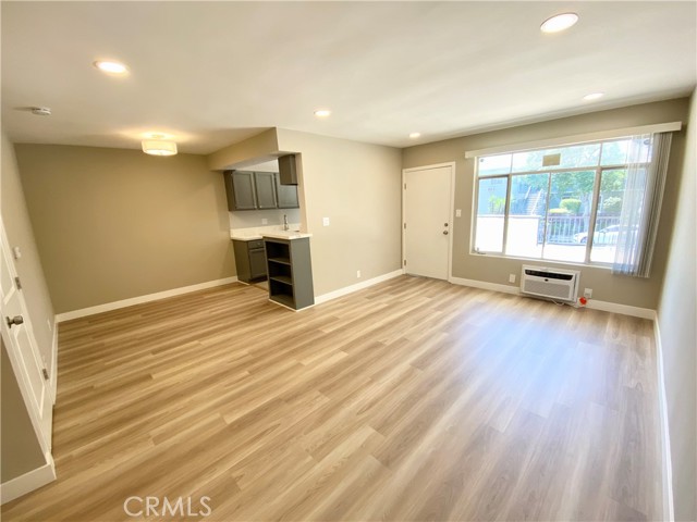 Detail Gallery Image 1 of 18 For 1120 N Laurel Ave #4,  West Hollywood,  CA 90046 - 1 Beds | 1 Baths