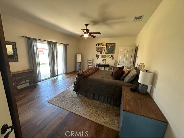 Image 16 of 57 For 5427 Shooting Star Road