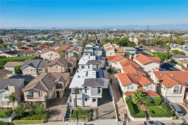2019 Huntington Lane, B photo 53
