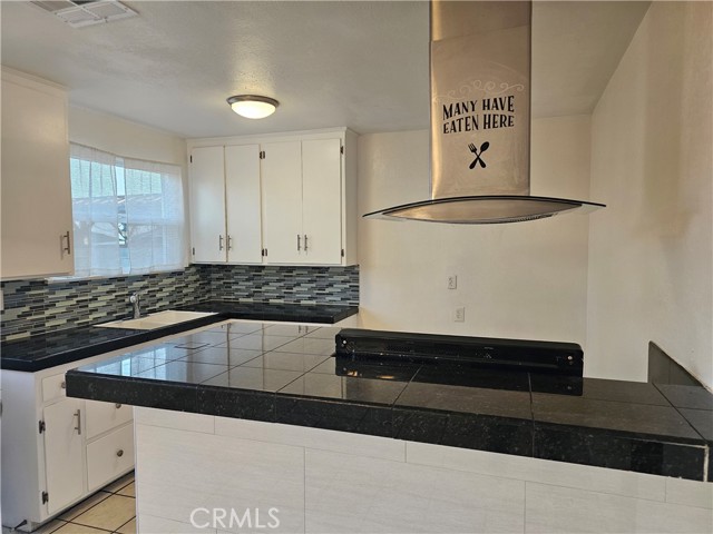 Detail Gallery Image 5 of 17 For 12639 Thomas Pl, Chino,  CA 91710 - 3 Beds | 2 Baths