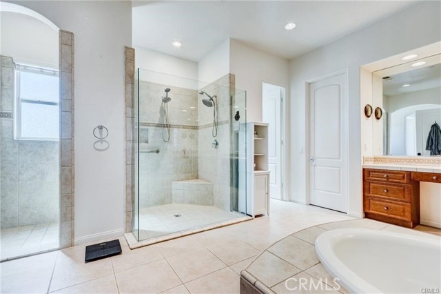 Detail Gallery Image 30 of 74 For 13195 Trailwood Way, Apple Valley,  CA 92308 - 5 Beds | 6 Baths