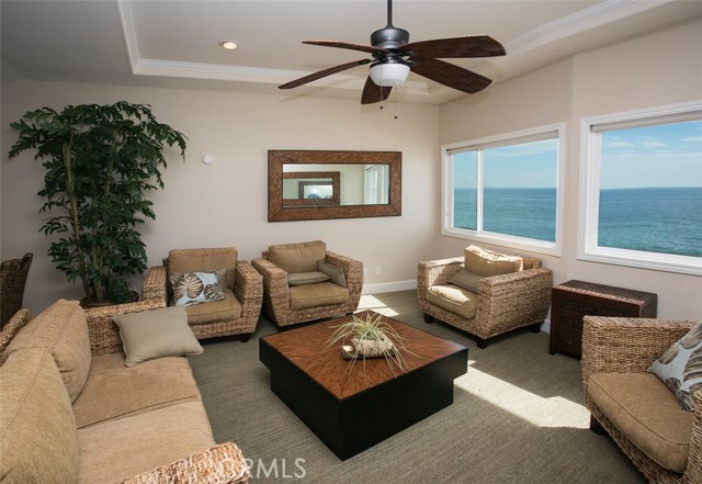 Detail Gallery Image 40 of 41 For 51 Blue Lagoon, Laguna Beach,  CA 92651 - 3 Beds | 3 Baths