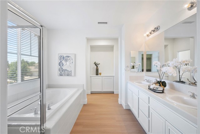 32035 Old Country Court, Winchester CA: https://media.crmls.org/medias/5677f643-67de-49e3-9faa-440440b8920e.jpg