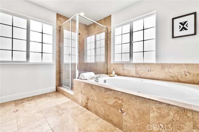 Detail Gallery Image 37 of 75 For 1042 7th St, Hermosa Beach,  CA 90254 - 4 Beds | 3/1 Baths