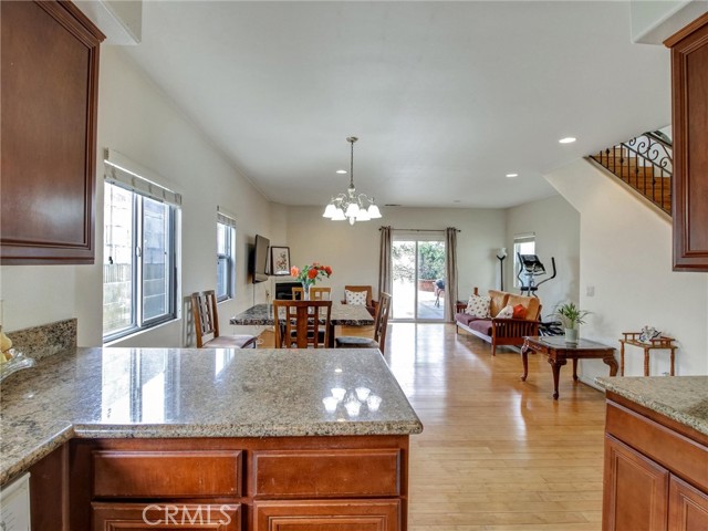 Detail Gallery Image 13 of 50 For 619 E Realty St, Carson,  CA 90745 - 3 Beds | 2/1 Baths