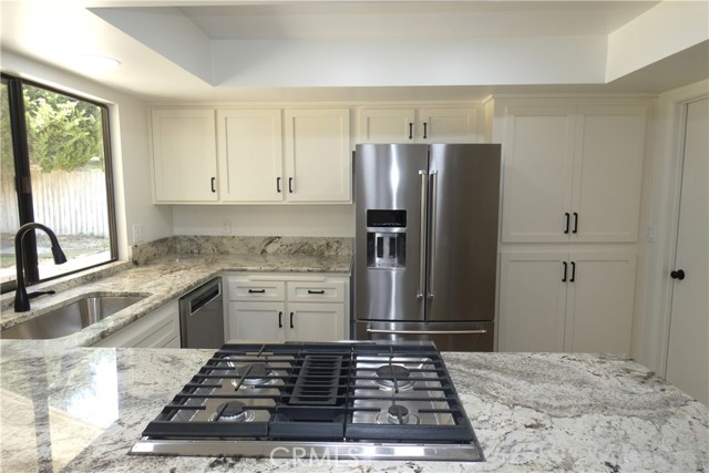 4768 Tiffany Park Circle, Santa Maria CA: https://media.crmls.org/medias/5678d48f-728f-4ee6-8ee5-248e846797a9.jpg