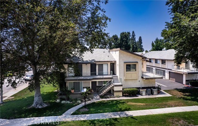 1169 E Cornell Avenue, Redlands CA: https://media.crmls.org/medias/567906df-8188-42c1-8069-d4296ea178c0.jpg