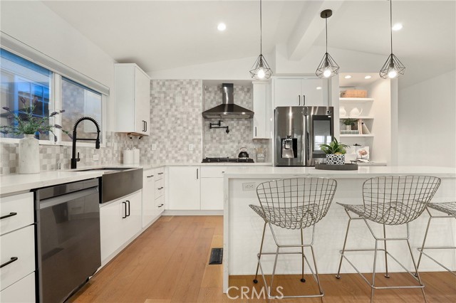 2708 Ardmore Avenue, Manhattan Beach, California 90266, 3 Bedrooms Bedrooms, ,1 BathroomBathrooms,Residential,Sold,Ardmore,SB22030009