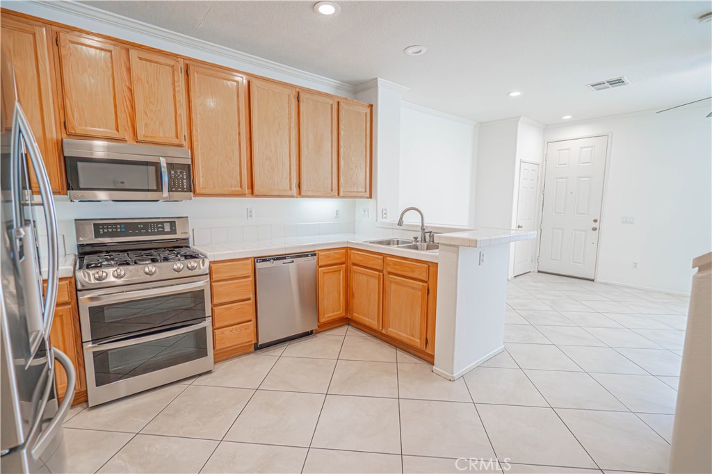 MLS #SR25250340 image #12