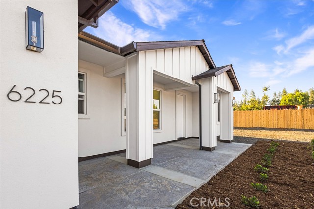 Detail Gallery Image 4 of 29 For 6225 Melody Ln, Paradise,  CA 95969 - 3 Beds | 2 Baths