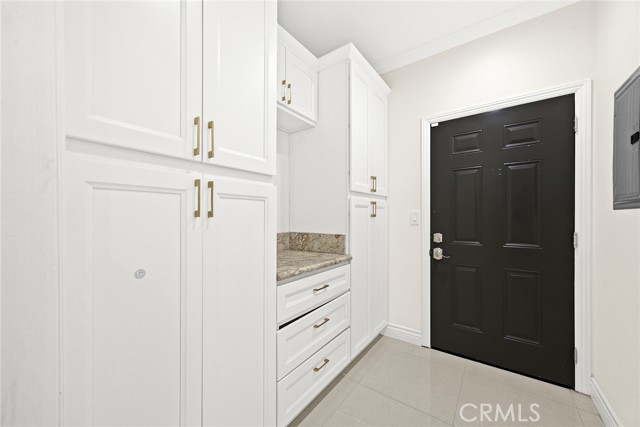 416 N Altura Road, Arcadia CA: https://media.crmls.org/medias/567c8a4a-0fa9-4068-ad1d-8ef71a0d992e.jpg