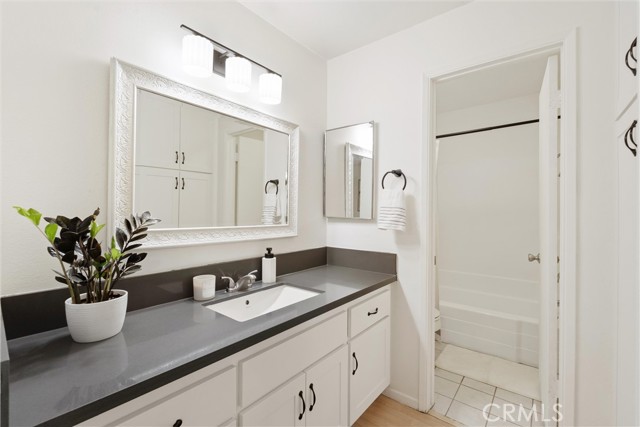 Detail Gallery Image 17 of 39 For 7890 E Spring St 13i,  Long Beach,  CA 90815 - 1 Beds | 1 Baths