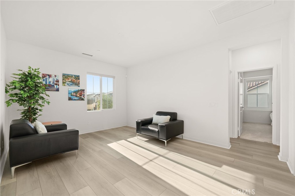 MLS #CV25118257 img 10