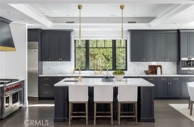 567e6c56 B50a 4300 8a41 Cc16fbc6d87b