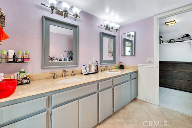 Detail Gallery Image 26 of 40 For 114 S Prospect #6,  Redondo Beach,  CA 90277 - 3 Beds | 2/1 Baths