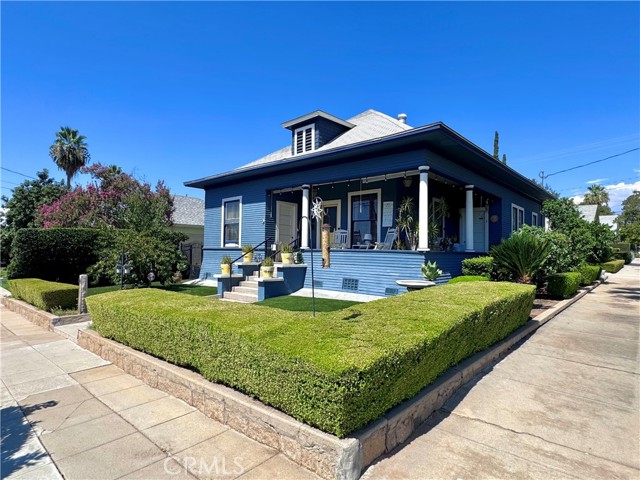 Detail Gallery Image 2 of 4 For 457 S 4th St, Redlands,  CA 92373 - 3 Beds | 1/1 Baths