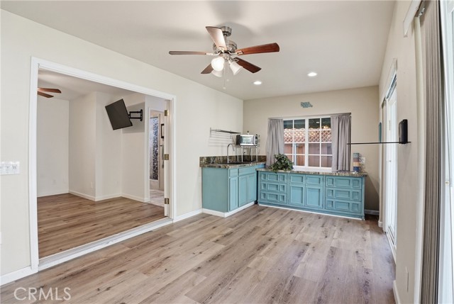 Detail Gallery Image 16 of 30 For 4862 Sevilla Way, Carlsbad,  CA 92008 - 4 Beds | 3 Baths