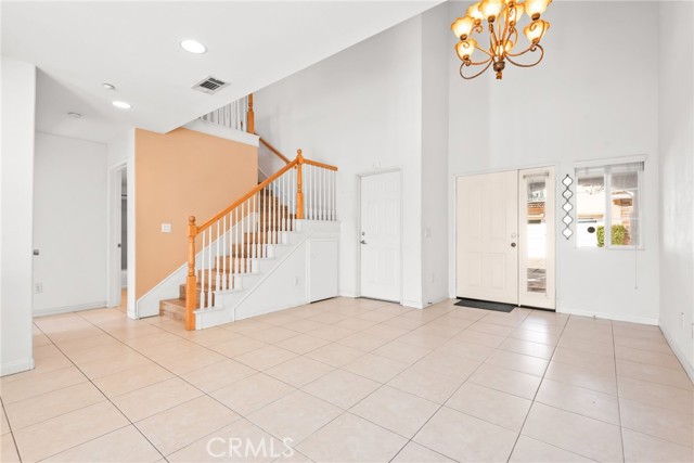 535 W D Street, Ontario CA: https://media.crmls.org/medias/5680414a-b21e-4e7e-b0a8-4697a1e58ebf.jpg