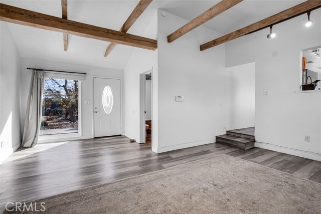 59427 La Crescenta Drive, Yucca Valley CA: https://media.crmls.org/medias/56806c6f-3ec8-407b-ad50-b497c0da305b.jpg
