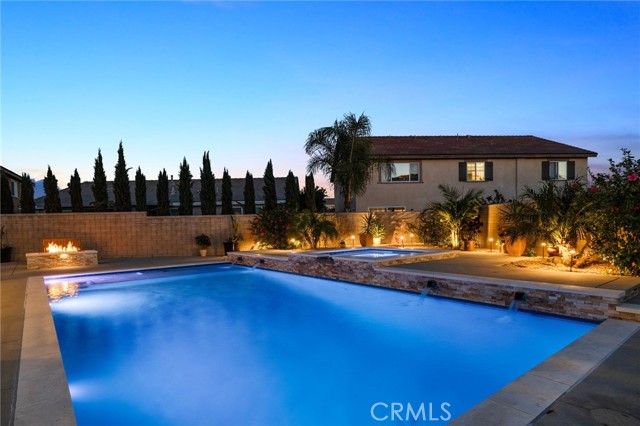 Detail Gallery Image 5 of 72 For 6962 Housatonic Ct, Jurupa Valley,  CA 91752 - 5 Beds | 3 Baths