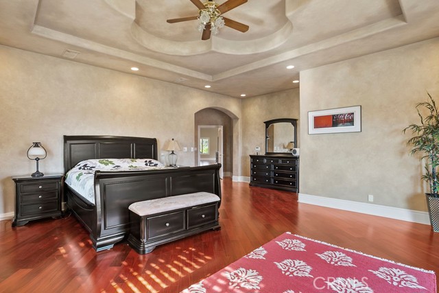 5 Ebony Glade, Laguna Niguel CA: https://media.crmls.org/medias/5683aa3c-2428-4341-ae40-bf33a41731c8.jpg