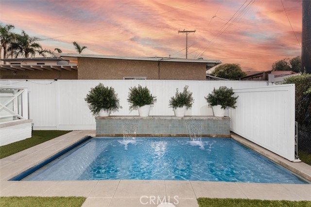 Detail Gallery Image 60 of 75 For 153 Granada Ave, Long Beach,  CA 90803 - 5 Beds | 4 Baths