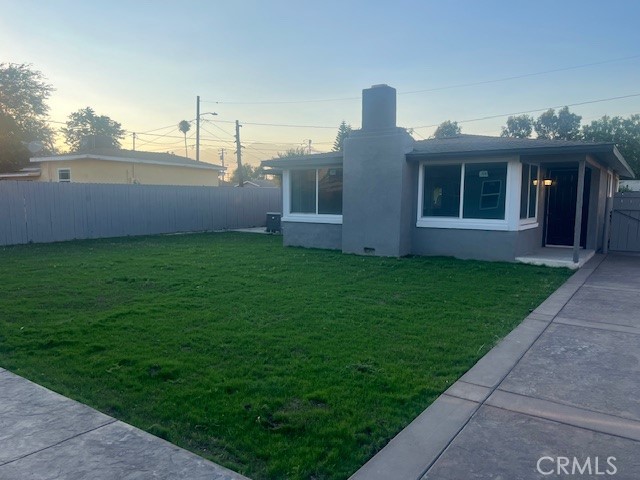 16843 Fontlee Lane, Fontana CA: https://media.crmls.org/medias/568570d2-b068-4de2-a939-d27ed6c46f4e.jpg
