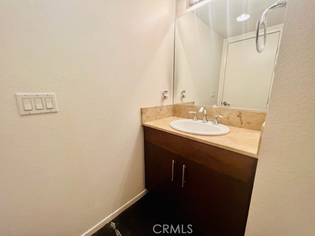 Detail Gallery Image 11 of 27 For 3521 Melody Ln, Palm Springs,  CA 92262 - 2 Beds | 2/1 Baths