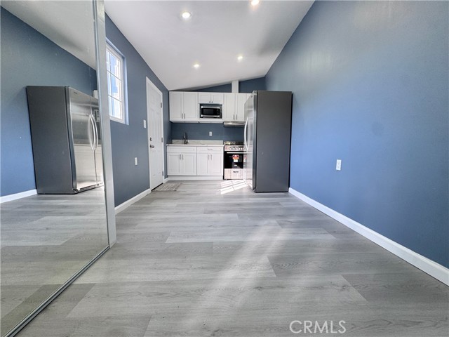 Detail Gallery Image 4 of 8 For 1001 S Eucalyptus Ave, Inglewood,  CA 90301 - 0 Beds | 1 Baths