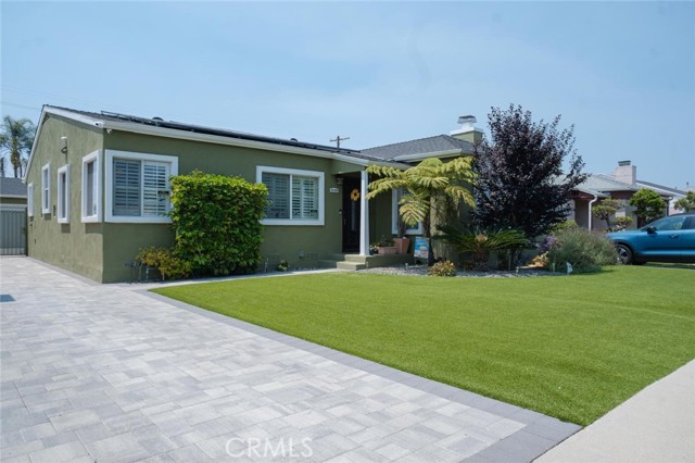 3815 Welland Avenue, Los Angeles CA: https://media.crmls.org/medias/56864a68-a261-4588-b7ab-2217cede9b81.jpg