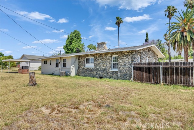 6910 Carnelian Street, Rancho Cucamonga CA: https://media.crmls.org/medias/568746b1-4490-476c-9c2d-c746bf19374c.jpg