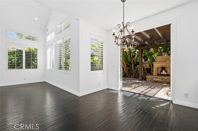 56876540 D78d 4663 Bfc2 4f44438899a3