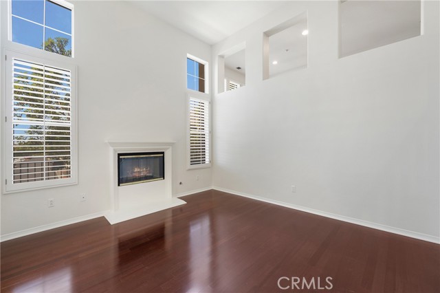 Detail Gallery Image 9 of 37 For 70 Chula Vista, Irvine,  CA 92602 - 3 Beds | 2/1 Baths